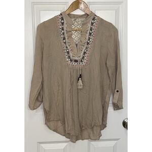 Jolt Women’s Bohemian Crochet Lace Back 3/4 Roll Tab Sleeve Tan Blouse Large